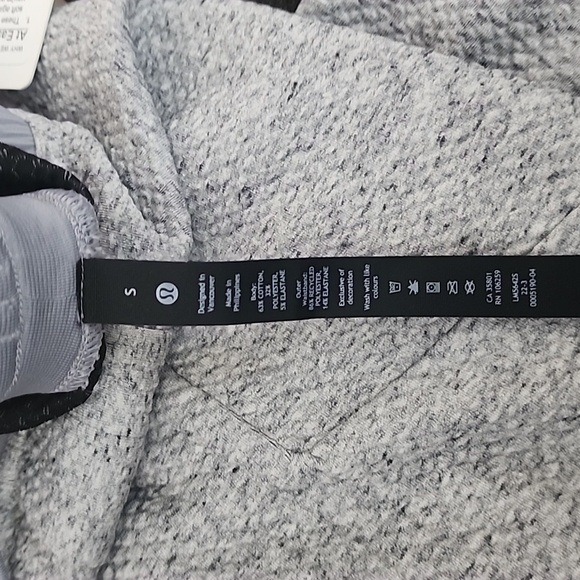 Size XS Brand new men's joggers - Picture 8 of 8